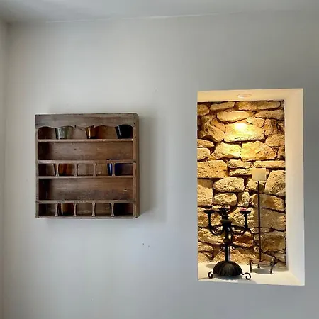 La Guilhelmie, Entre Vallees Du Lot De La Dordogne Bed & Breakfast